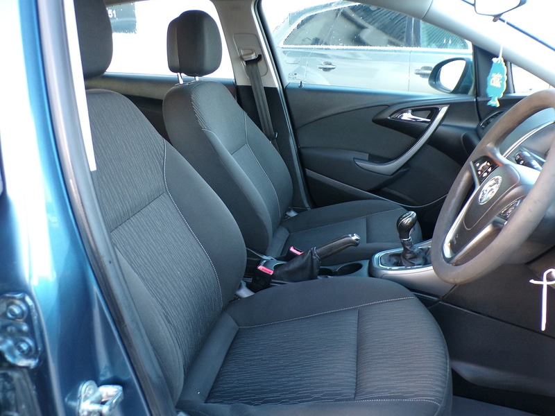 Used Vauxhall Astra 2014 for sale - 77236885: Photo 12