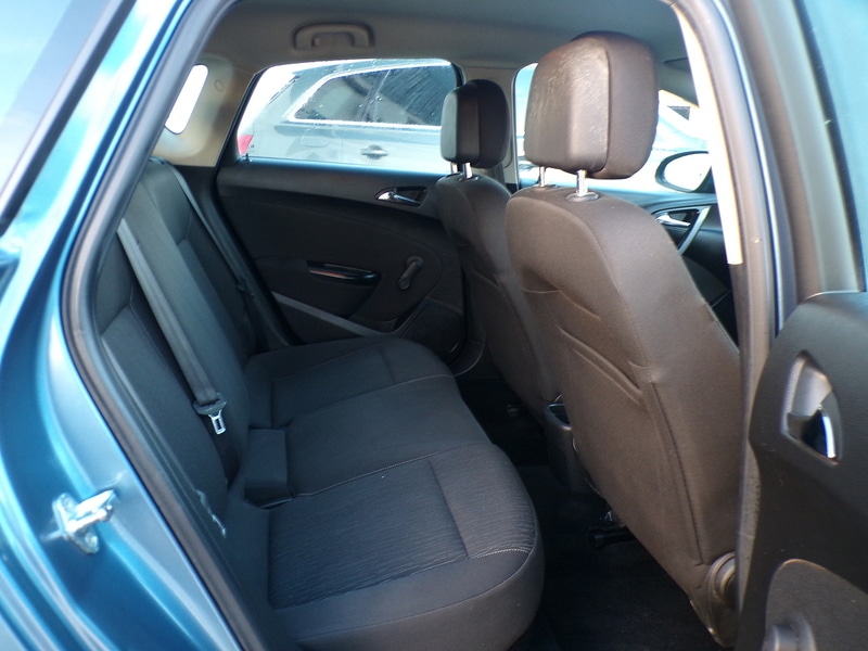 Used Vauxhall Astra 2014 for sale - 77236885: Photo 16