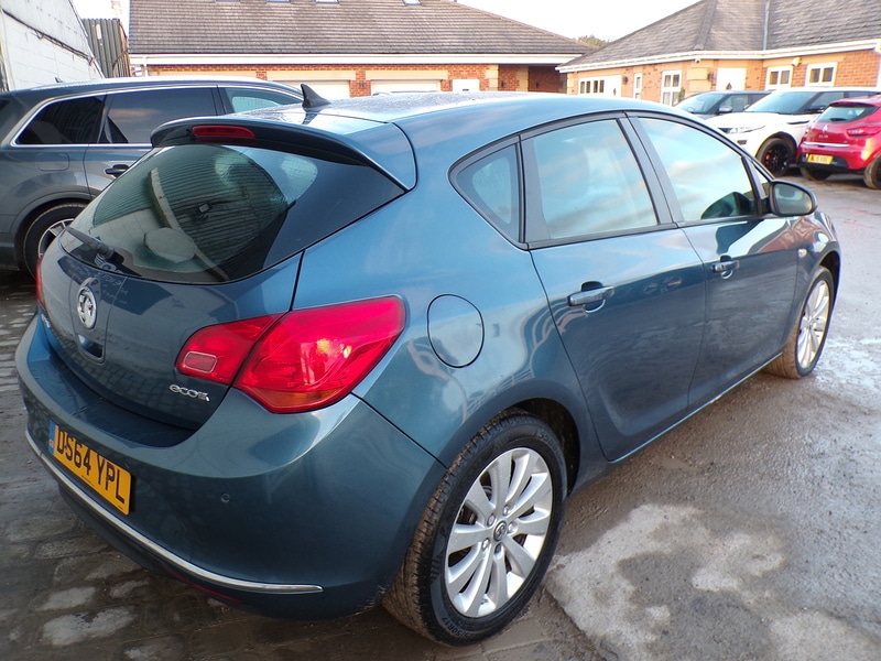 Used Vauxhall Astra 2014 for sale - 77236885: Photo 7