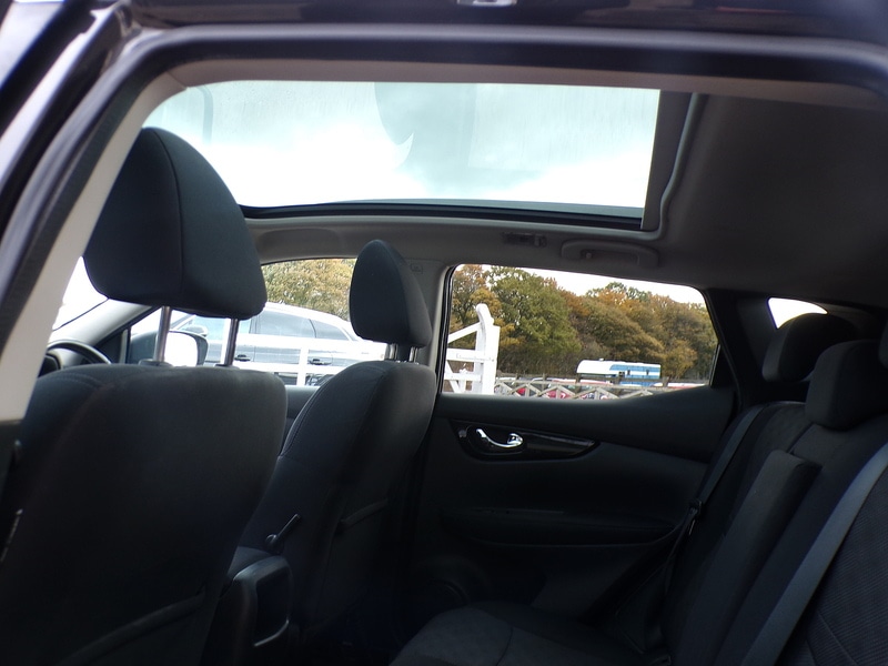 Used Nissan Qashqai 2016 for sale - 76280465: Photo 18
