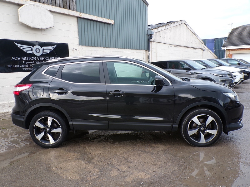 Used Nissan Qashqai 2016 for sale - 76280465: Photo 9