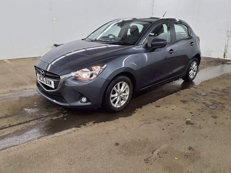 Used Mazda Mazda2 2016 for sale - 76763172: Photo 3