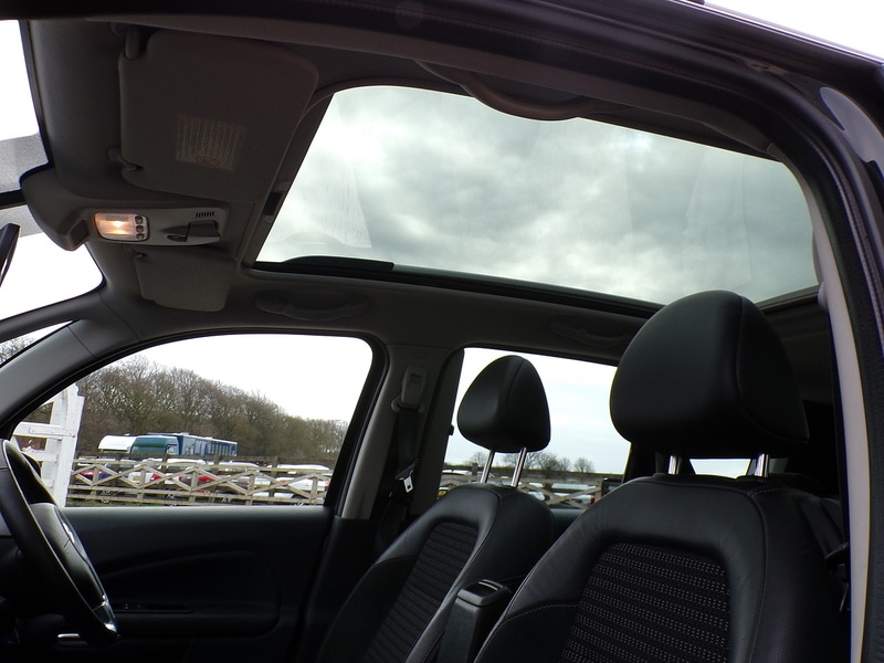 Used Citroen C3 Picasso 2012 for sale - 77735228: Photo 17