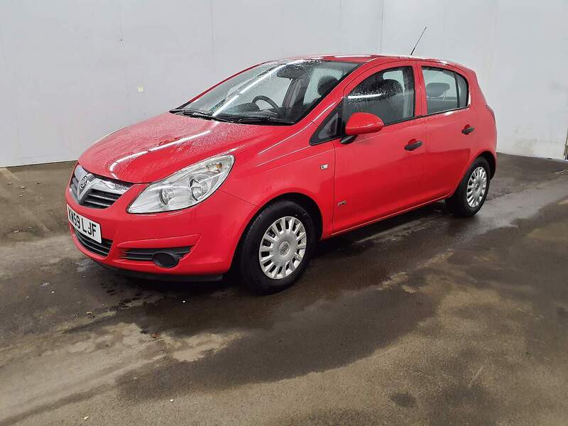 Used Vauxhall Corsa 2010 for sale - 77206824: Photo 3