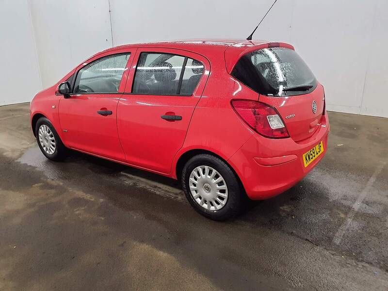 Used Vauxhall Corsa 2010 for sale - 77206824: Photo 4