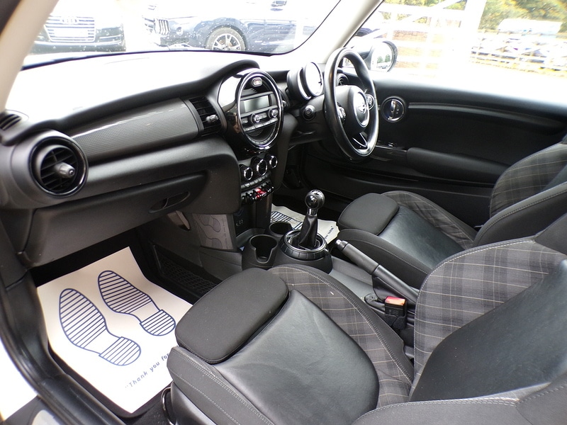 Used MINI Hatch 2017 for sale - 76034920: Photo 14