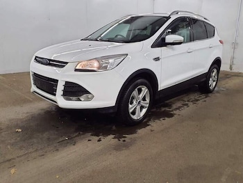 Used Ford Kuga 2016 for sale - 76392258: Photo