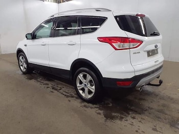 Used Ford Kuga 2016 for sale - 76392258: Photo