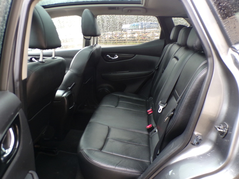 Used Nissan Qashqai 2014 for sale - 77384872: Photo 17