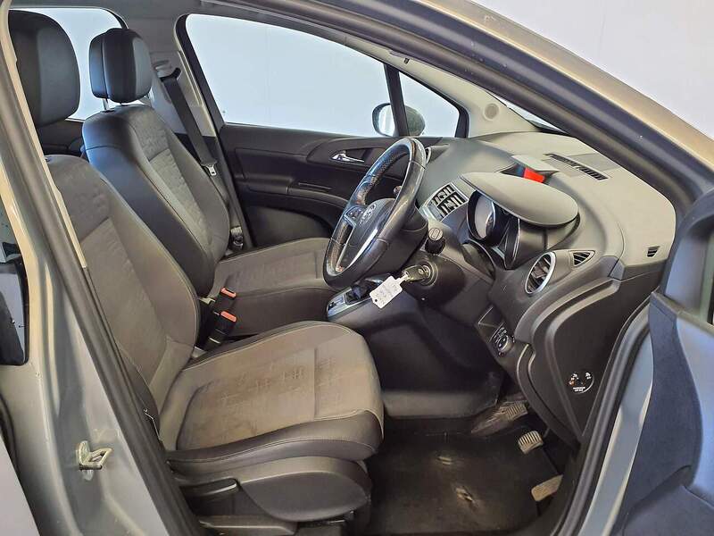 Used Vauxhall Meriva 2015 for sale - 78154627: Photo 8