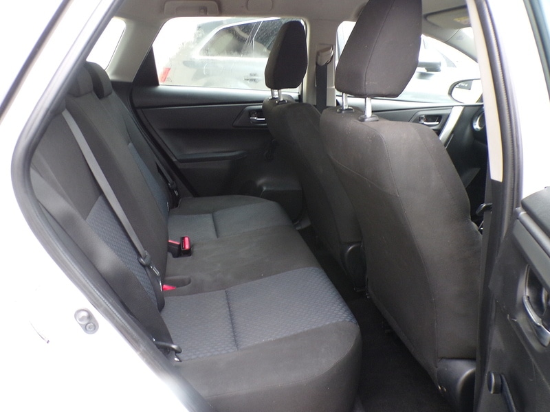 Used Toyota Auris 2014 for sale - 77206835: Photo 15