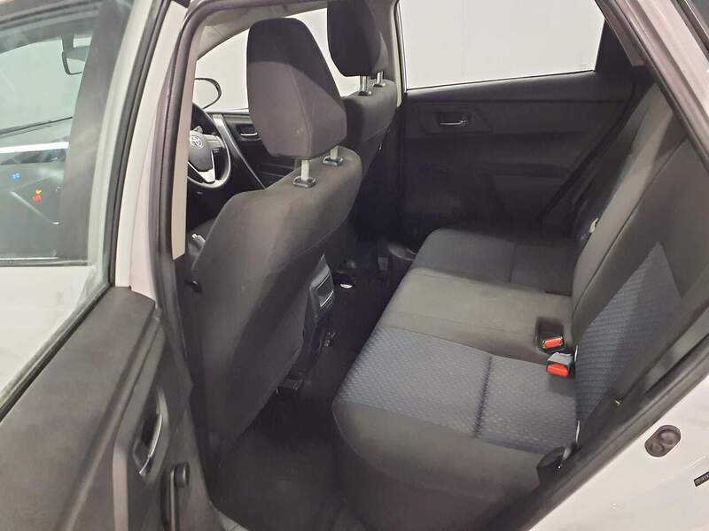 Used Toyota Auris 2014 for sale - 77206835: Photo 9
