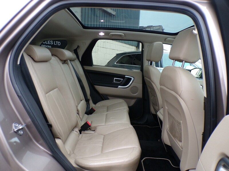 Used Land Rover Discovery Sport 2015 for sale - 77118251: Photo 18