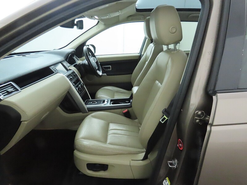 Used Land Rover Discovery Sport 2015 for sale - 77118251: Photo 8