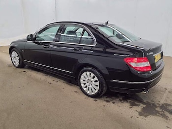Used Mercedes-Benz C Class 2008 for sale - 77622100: Photo
