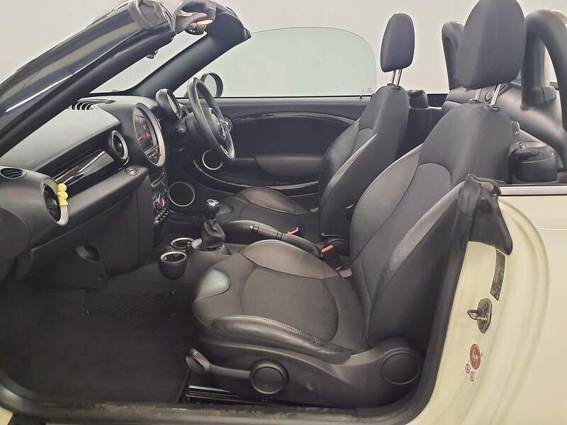 Used MINI Roadster 2015 for sale - 77976798: Photo 8