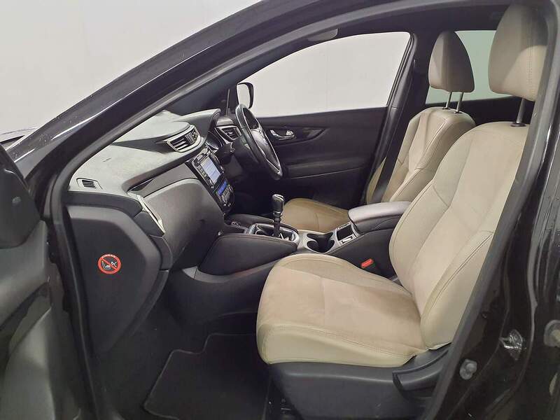 Used Nissan Qashqai 2014 for sale - 77027577: Photo 9