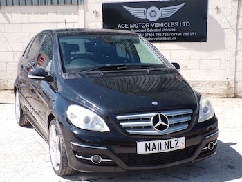 Used Mercedes-Benz B Class 2011 for sale - 79433838: Photo