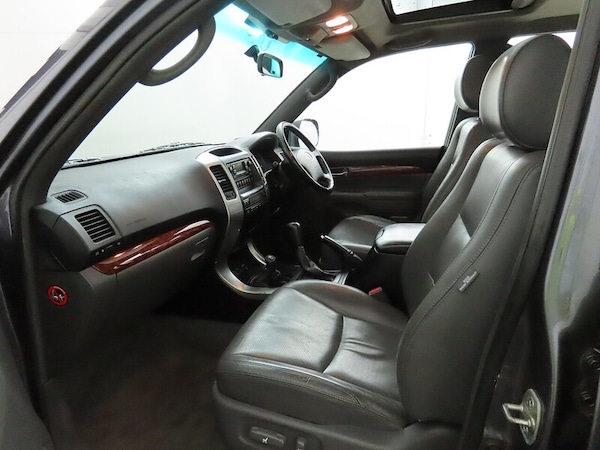 Used Toyota Landcruiser 2004 for sale - 76224124: Photo 7