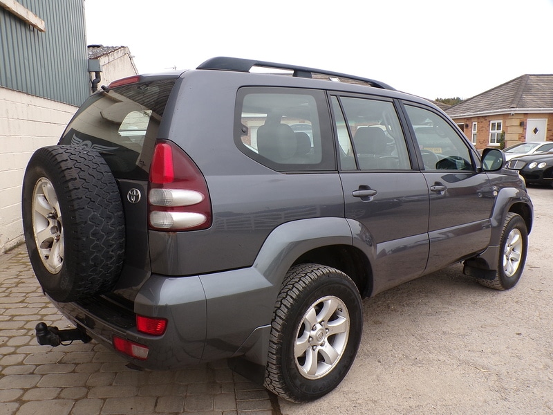 Used Toyota Land Cruiser 2004 for sale - 76224124: Photo 8