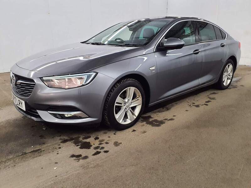 Used Vauxhall Insignia 2017 for sale - 77118248: Photo 3