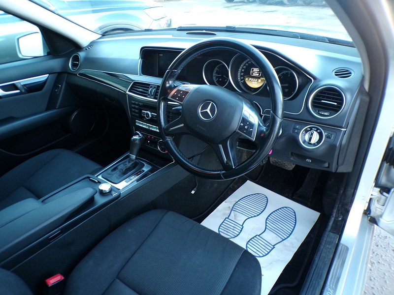 Used Mercedes-Benz C Class 2011 for sale - 77236900: Photo 11