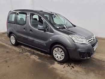 2015 - 1.6 BlueHDi 100 Feel 5dr