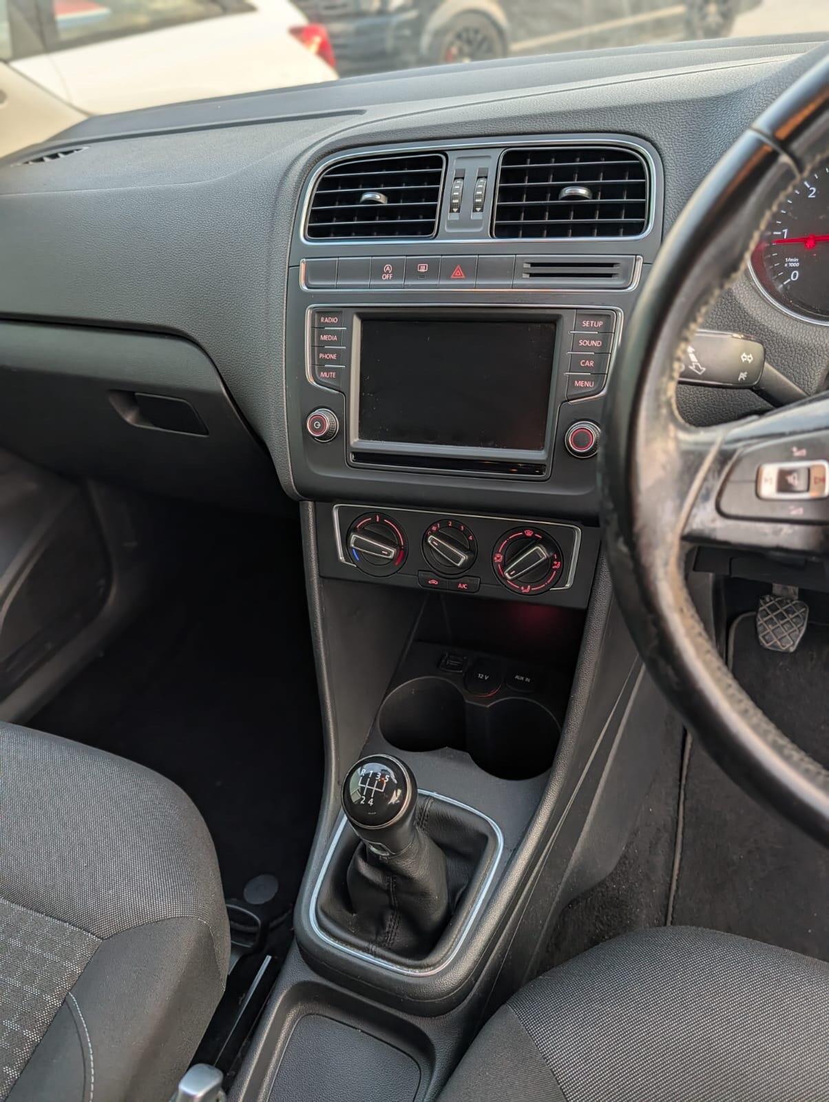 Used Volkswagen Polo 2014 for sale - 76423224: Photo 12