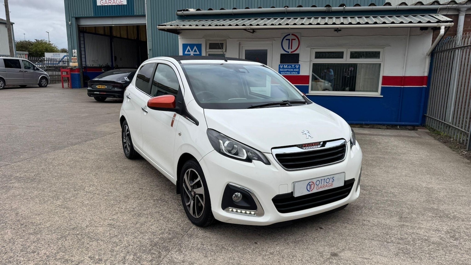 Used Peugeot 108 2017 for sale - 76227296: Photo 1