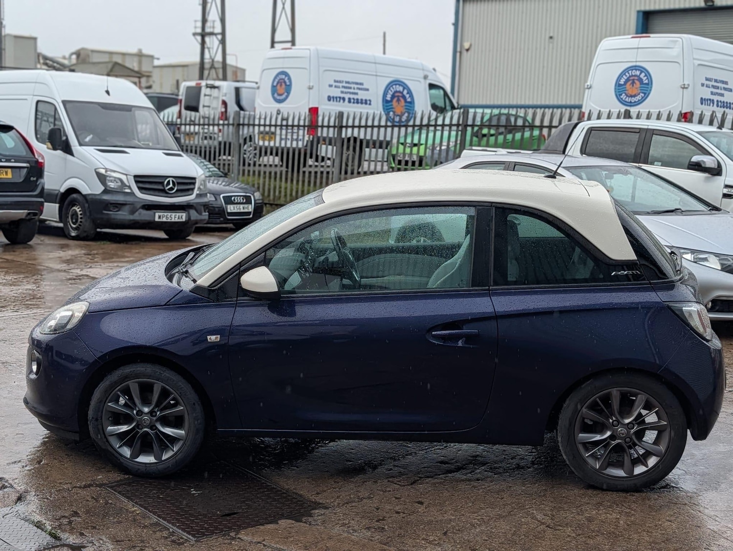 Used Vauxhall ADAM 2015 for sale - 76325952: Photo 8