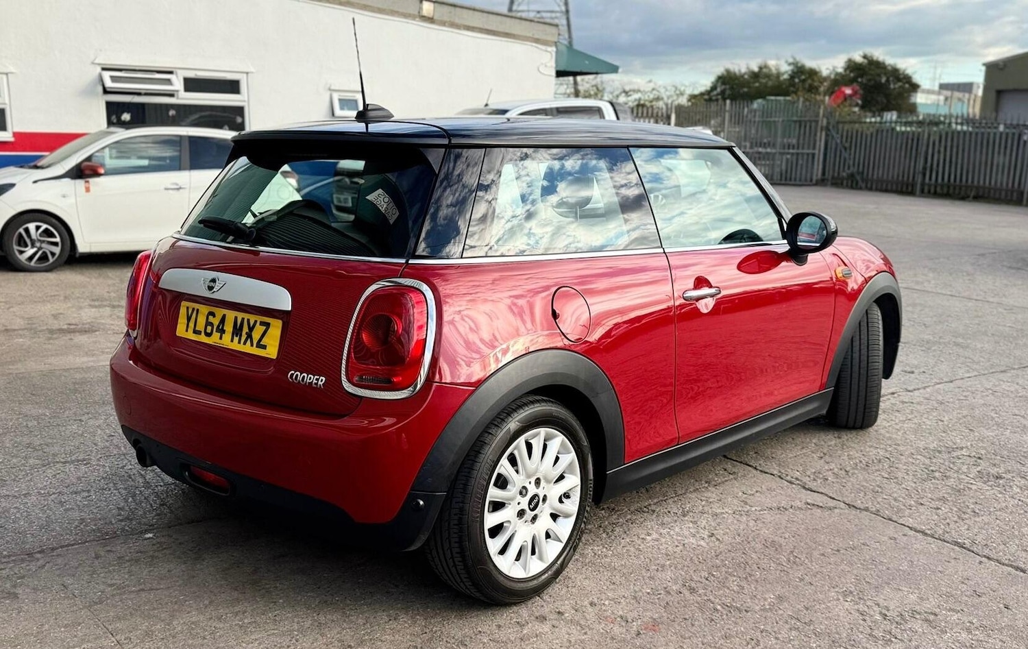 Used MINI Hatch 2014 for sale - 76226864: Photo 5