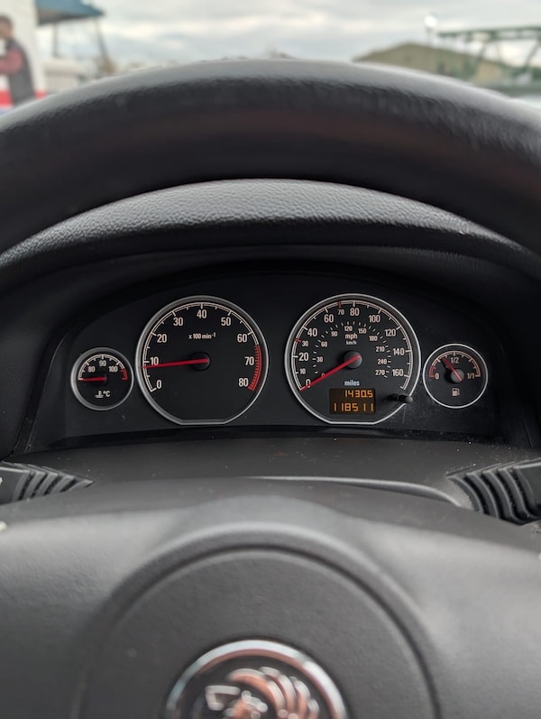 Used Vauxhall Vectra 2006 for sale - 76238852: Photo 4