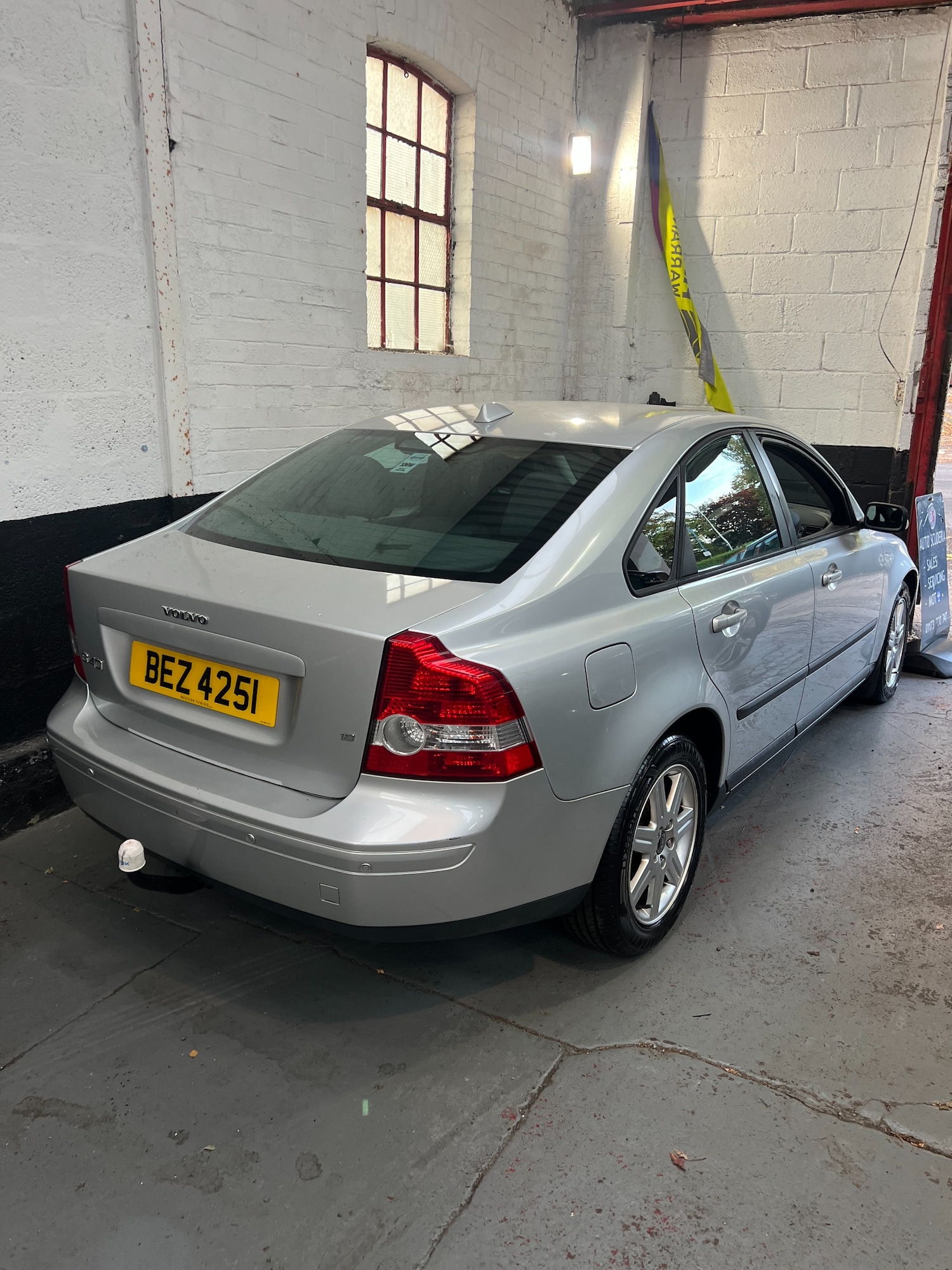 Used Volvo S40 2005 for sale - 76369021: Photo 1