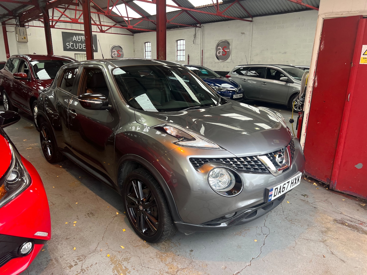 Used Nissan Juke 2017 for sale - 76545956: Photo 4