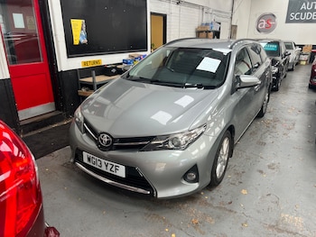 Used Toyota Auris 2013 for sale - 76495815: Photo