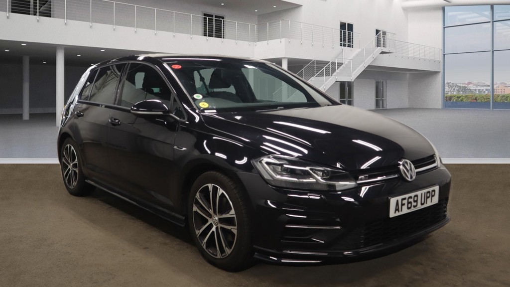 Used Volkswagen Golf 2019 for sale - 76369049: Photo 1
