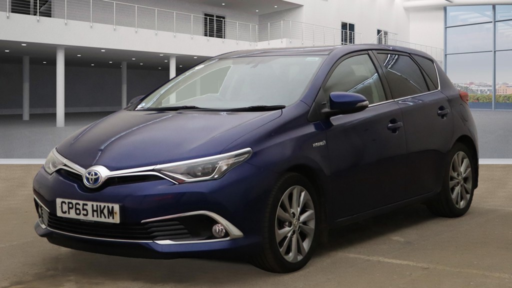 Used Toyota Auris 2015 for sale - 76369015: Photo 2