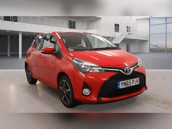 Used Toyota Yaris 2015 for sale - 76395607: Photo