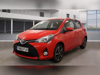 Used Toyota Yaris 2015 for sale - 76395607: Photo