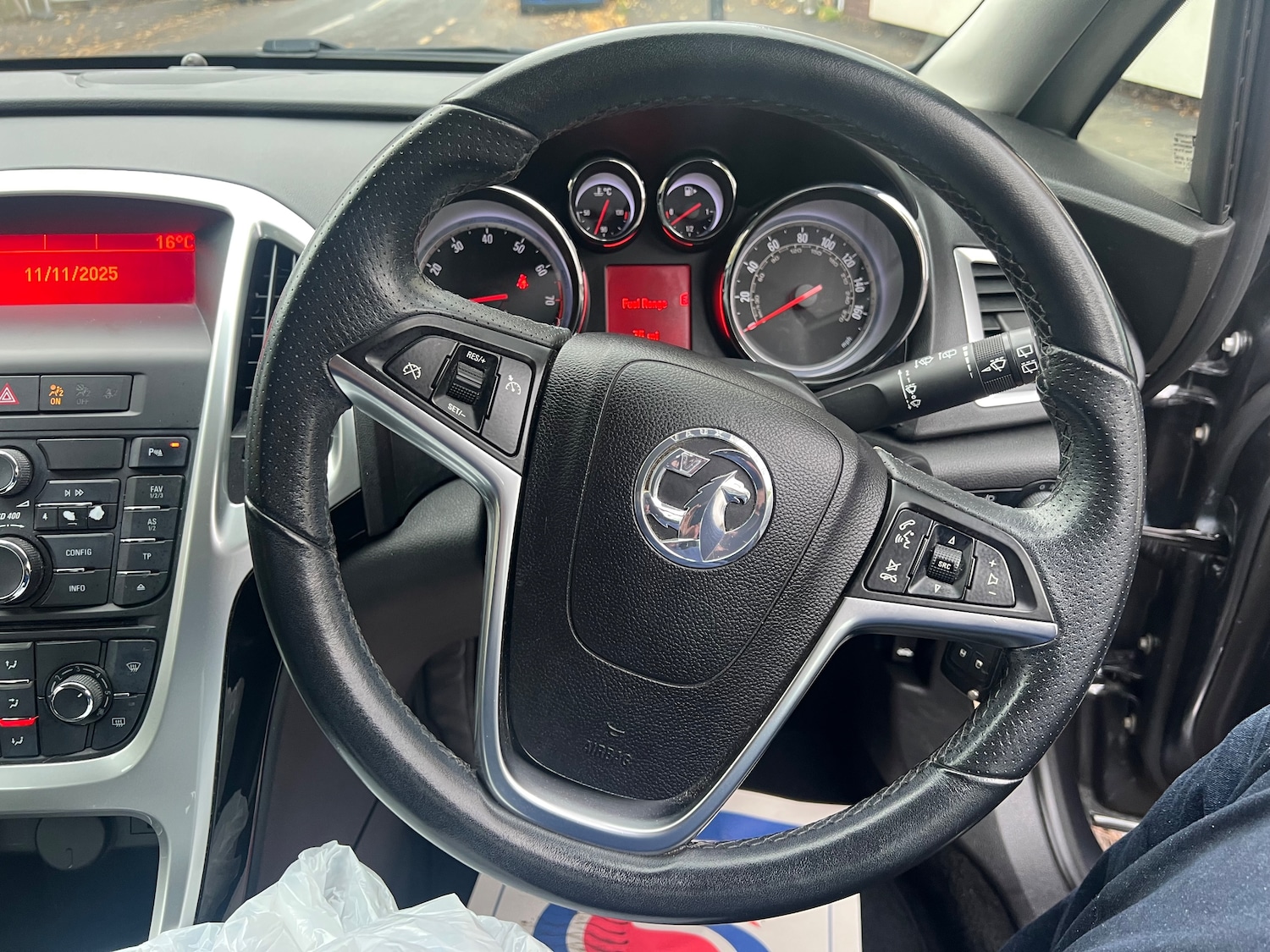 Used Vauxhall Astra 2010 for sale - 76545953: Photo 13