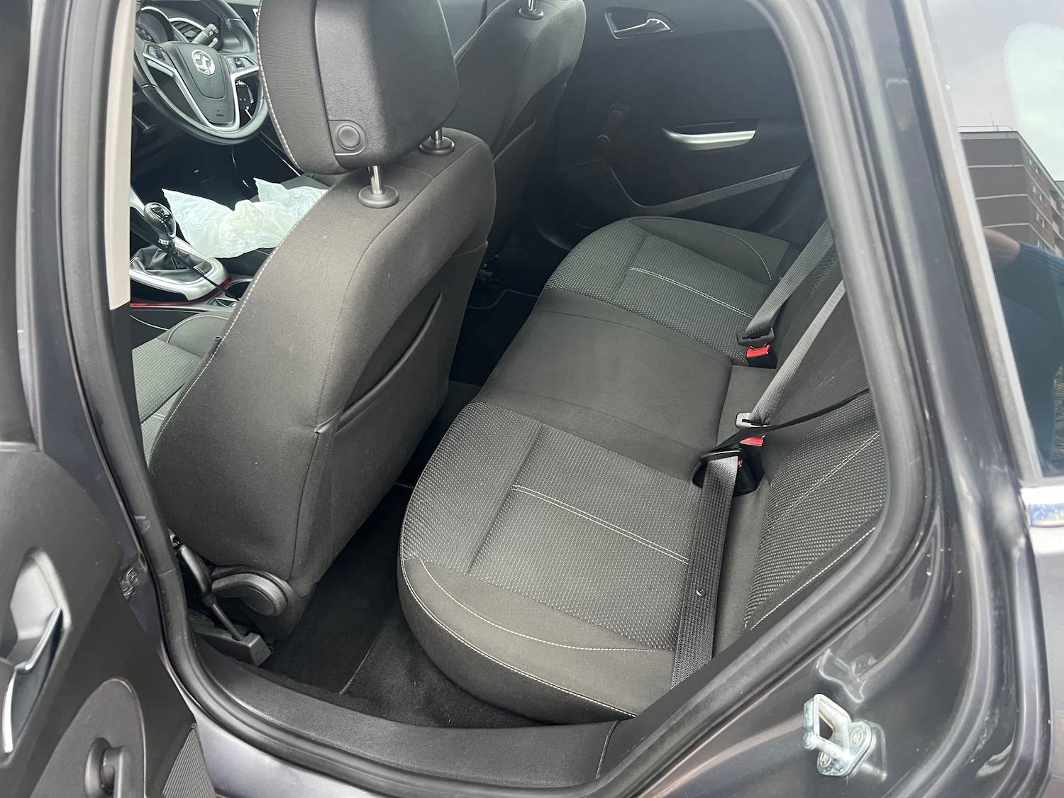 Used Vauxhall Astra 2010 for sale - 76545953: Photo 9