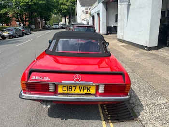 Used Mercedes-Benz SL 1985 for sale - 76369044: Photo
