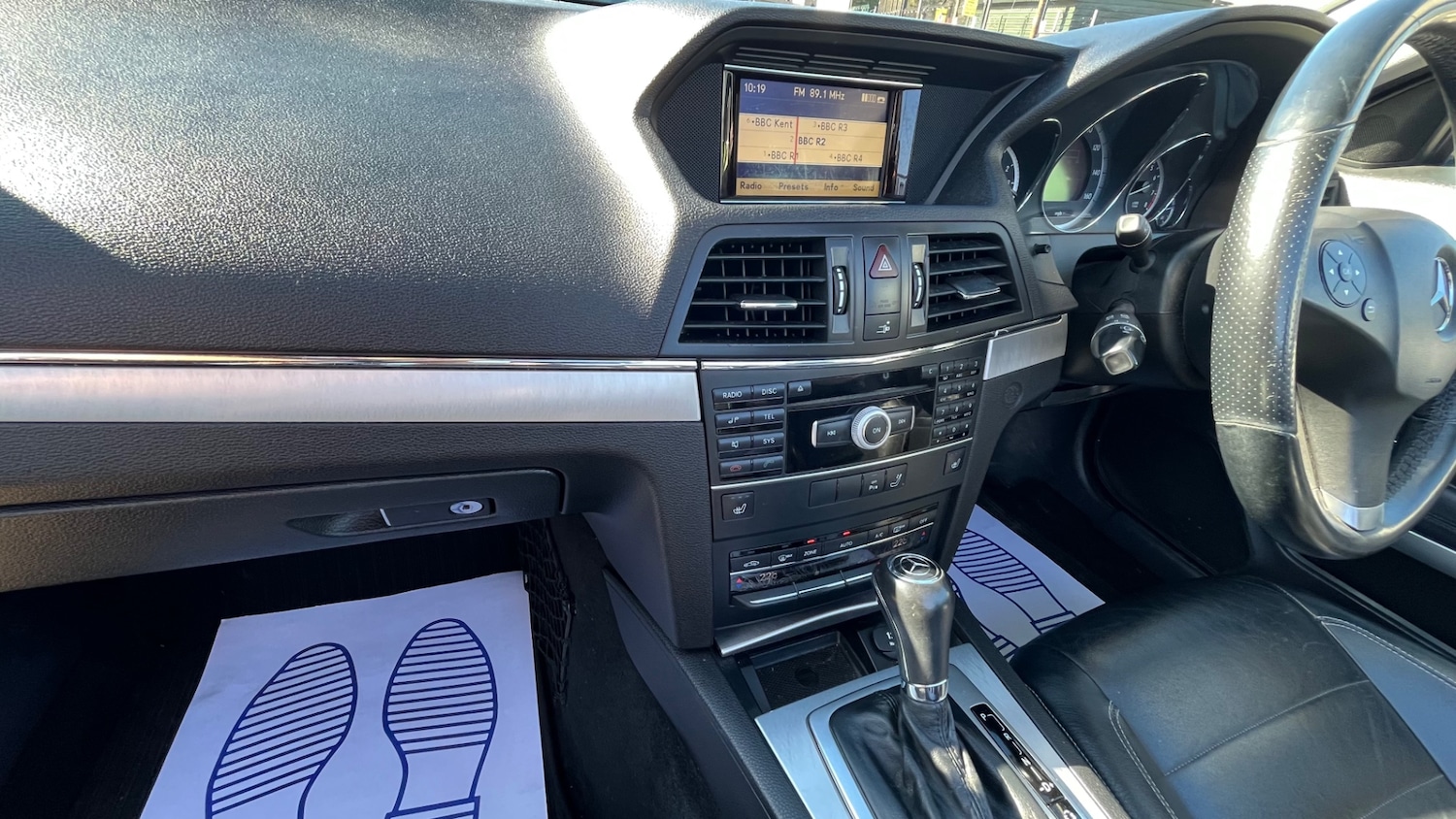 Used Mercedes-Benz E Class 2010 for sale - 77937613: Photo 24