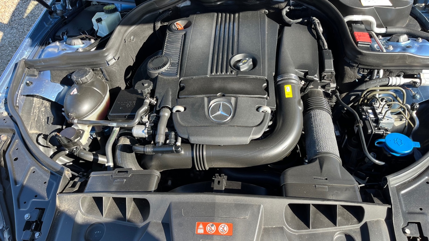 Used Mercedes-Benz E Class 2010 for sale - 77937613: Photo 25