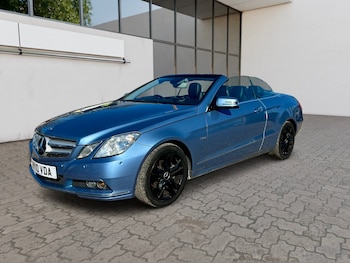 Used Mercedes-Benz E Class 2010 for sale - 77937613: Photo