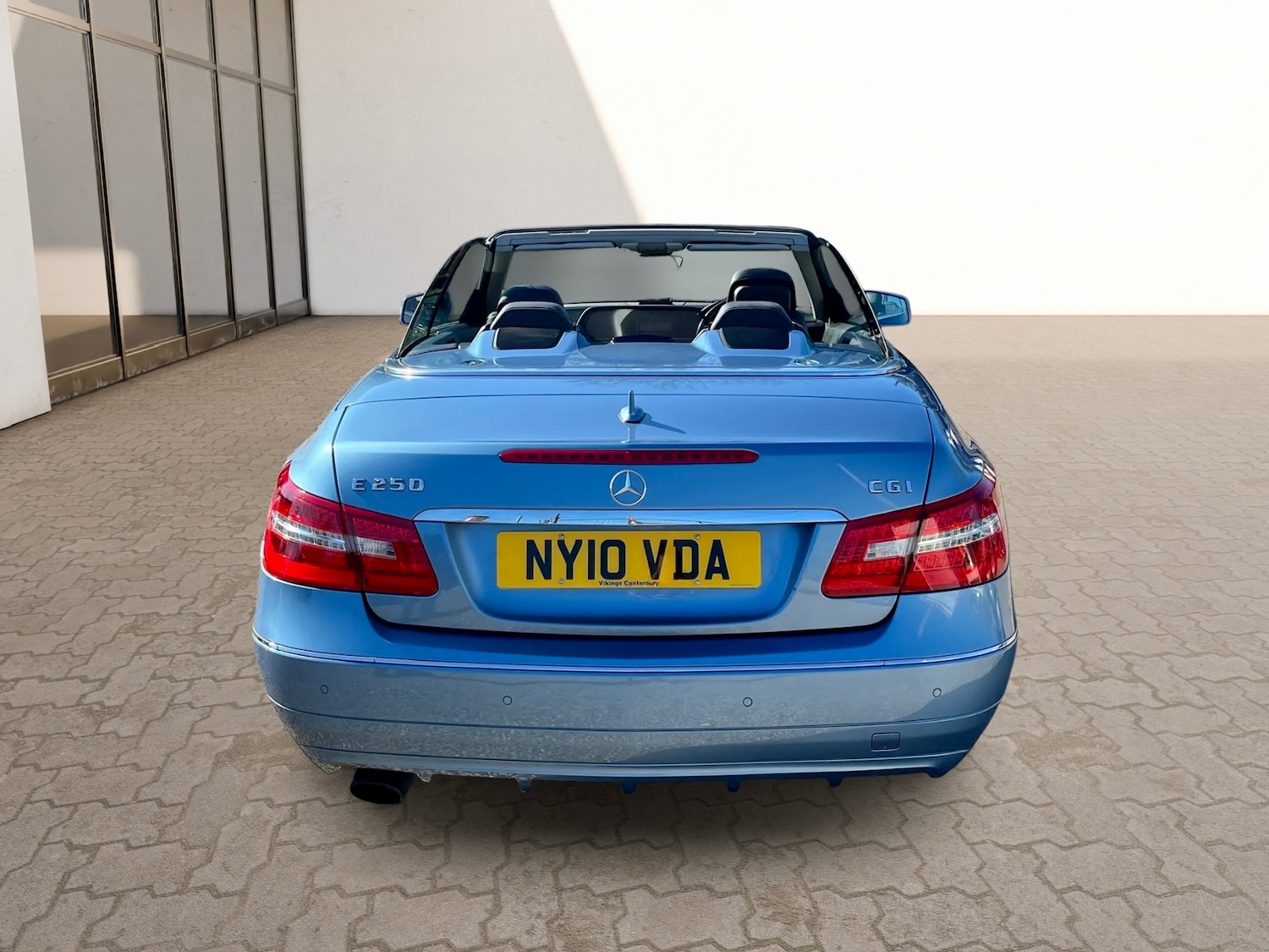 Used Mercedes-Benz E Class 2010 for sale - 77937613: Photo 6