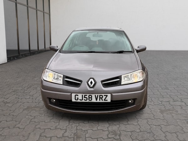 Used Renault Megane 2008 for sale - 75472964: Photo 2