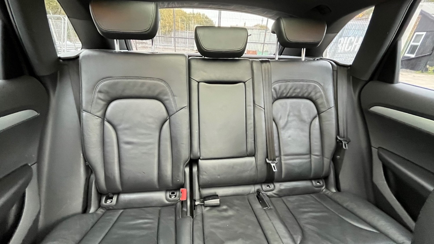 Used Audi Q5 2009 for sale - 76314103: Photo 31