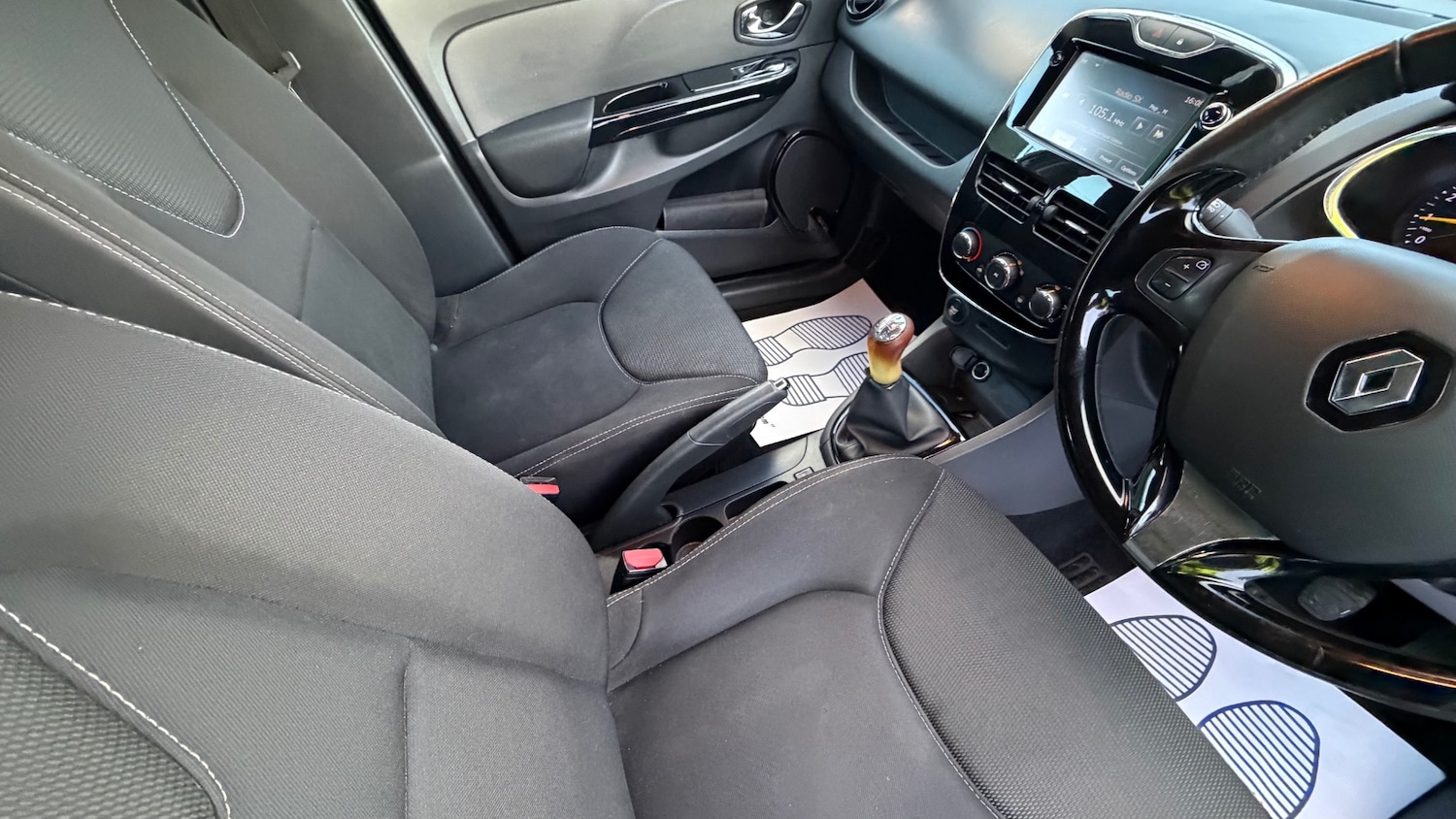 Used Renault Clio 2014 for sale - 78201192: Photo 11