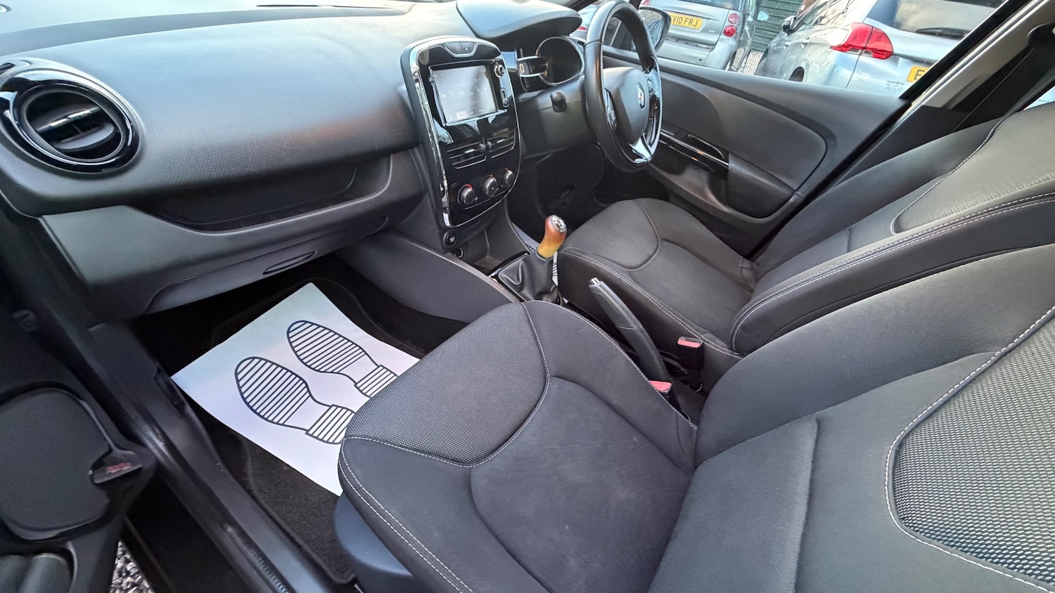 Used Renault Clio 2014 for sale - 78201192: Photo 15